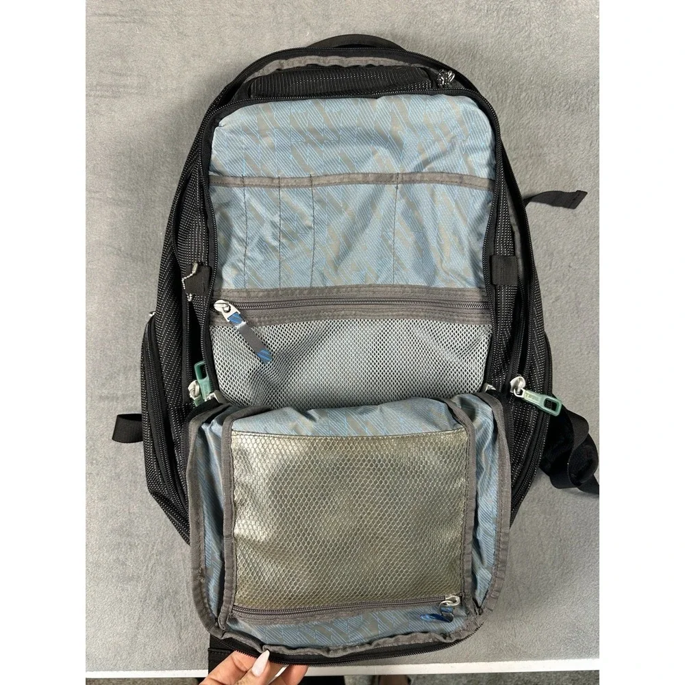 Thule Crossover Black Laptop Backpack Travel Tech Bag Organizer EUC